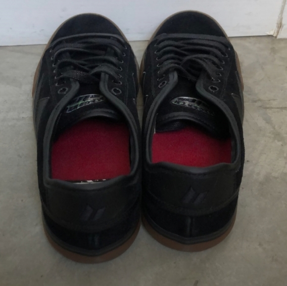 Macbeth Footwear - Picture 3 of 4